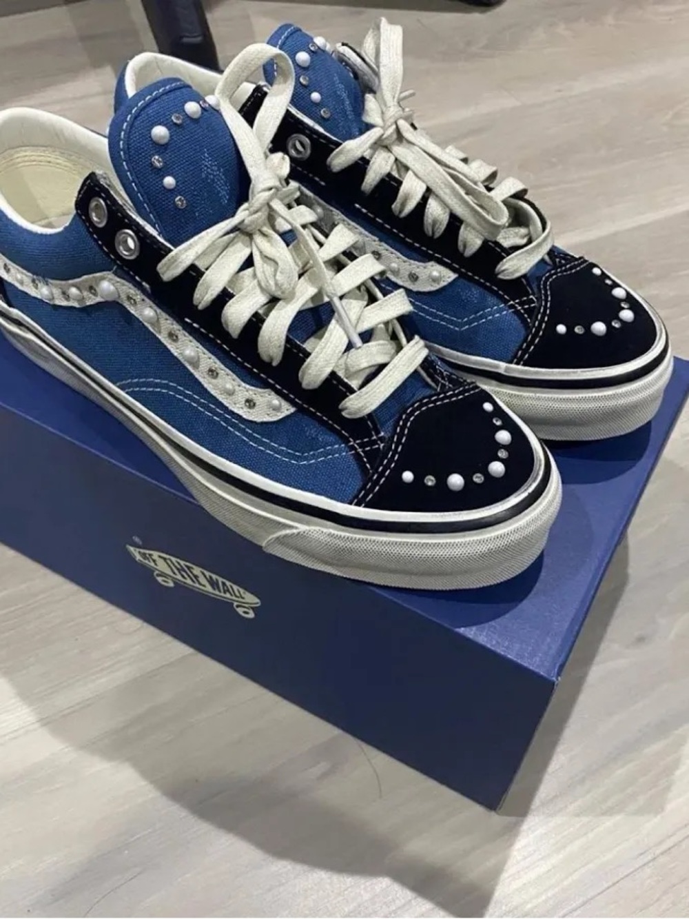 Vans Men’s Blue and Black Low-Top Sneakers with Stud Accents